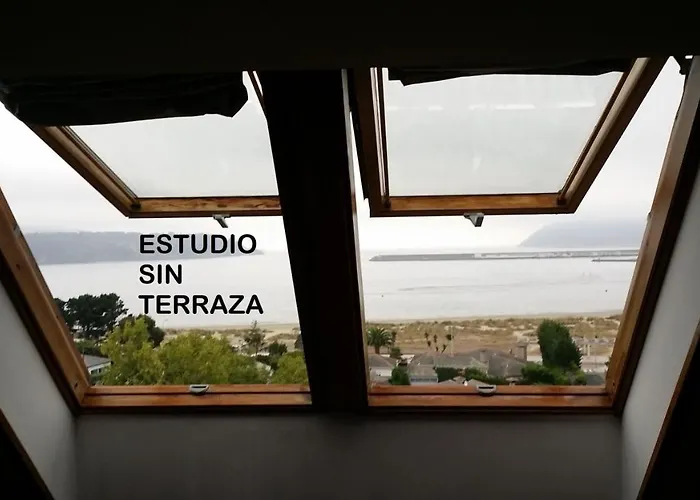 Rua Granxas, N 13, Piso Con Terraza O Estudio Sin Terraza