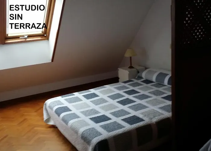 Rua Granxas, N 13, Piso Con Terraza O Estudio Sin Terraza *
